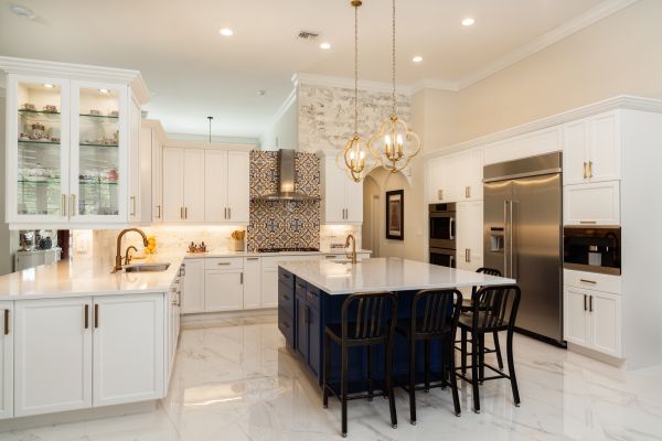 Kitchen Island Construction in Cleburne