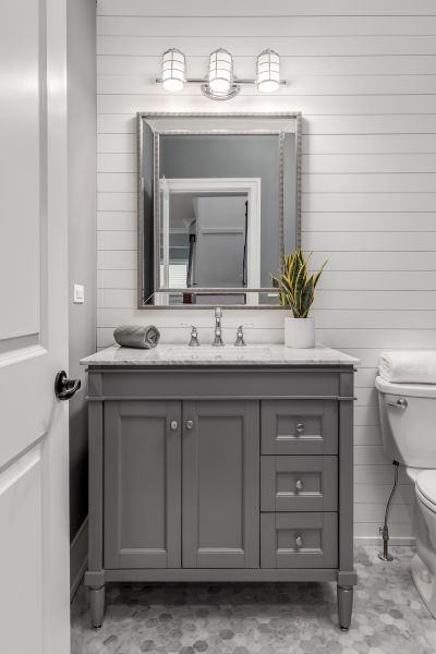Bathroom Cabinet Installation in Cleburne